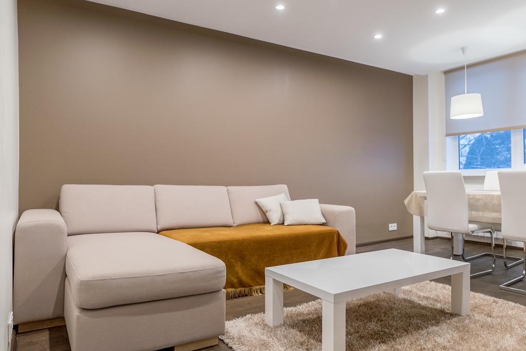 Marja Apartment Пылтсамаа Экстерьер фото